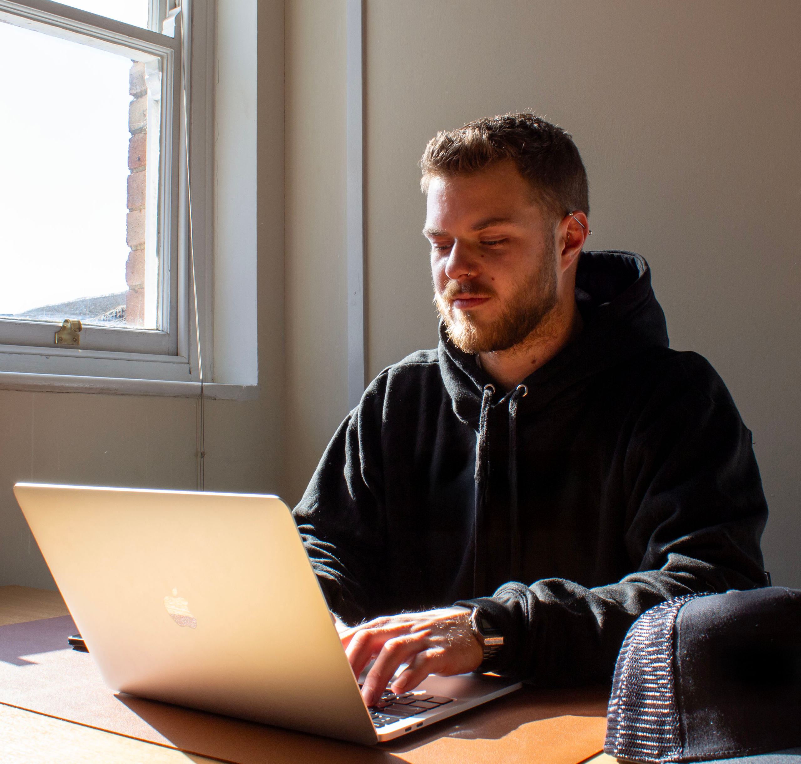 Picture of Sam Browne